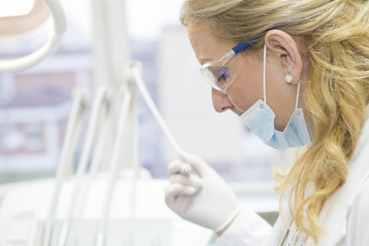 4 Tips for Practicing Dentistry Successfully