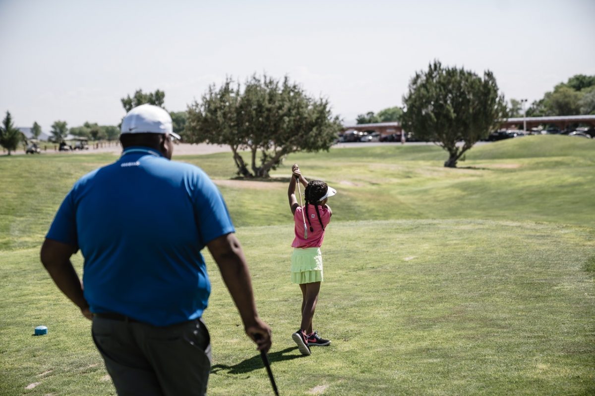 5 Ways to Get Your Kids Interested in Golf 