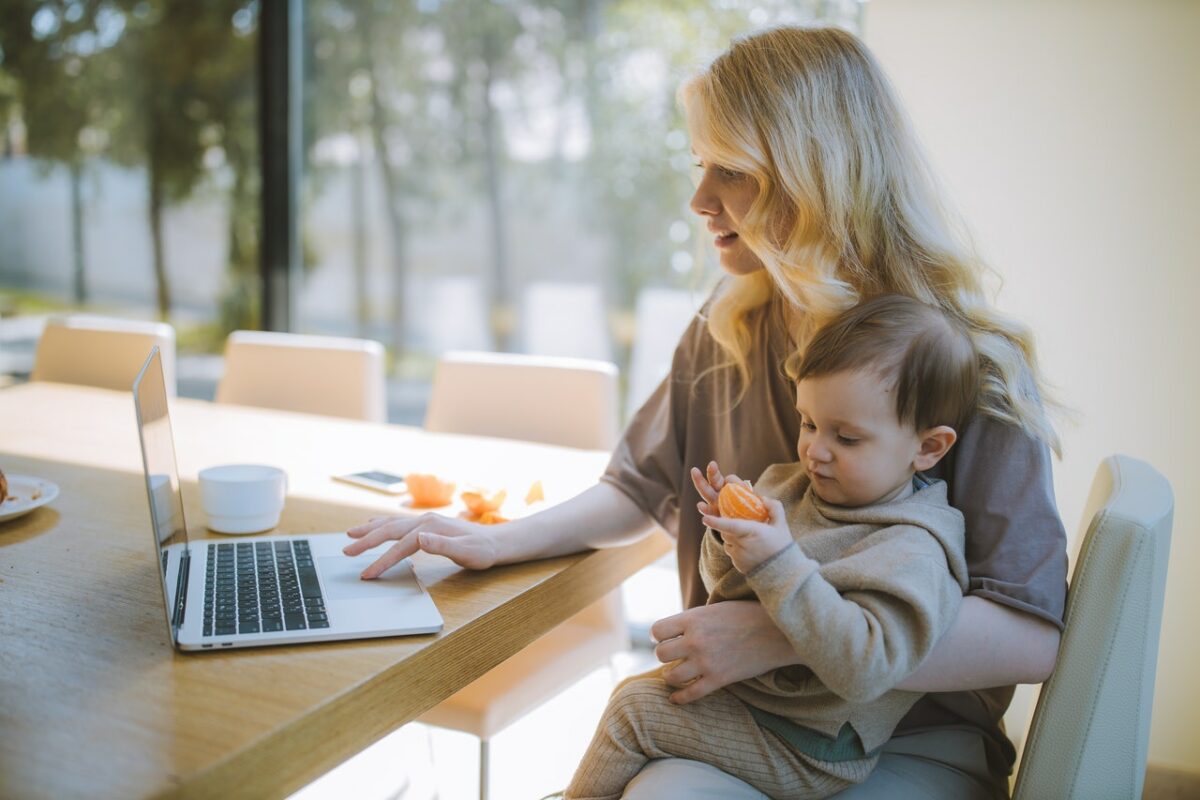 Things Every Woman Should Know About Becoming a Mompreneur