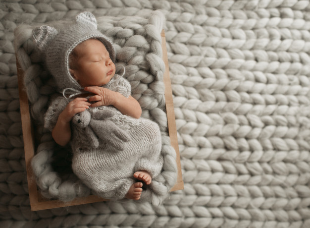 Importance of Healthy Sleep Habits for Newborn