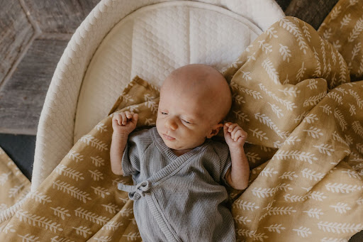 Choosing the Best Baby Knitwear: Tips for Parents
